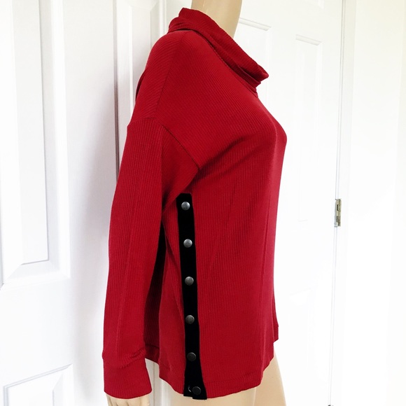 NWT Cowell neck longsleeve loose fit burgundy  red top S - Picture 4 of 8